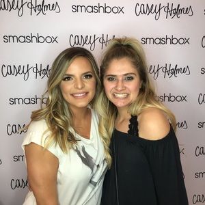 Meet your Posher, Kayla